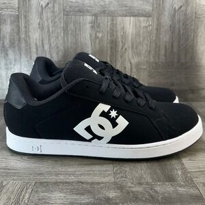 DC Striker 2 XL Shoes Mens 10.5 Black White Skateboarding Low Top NEW